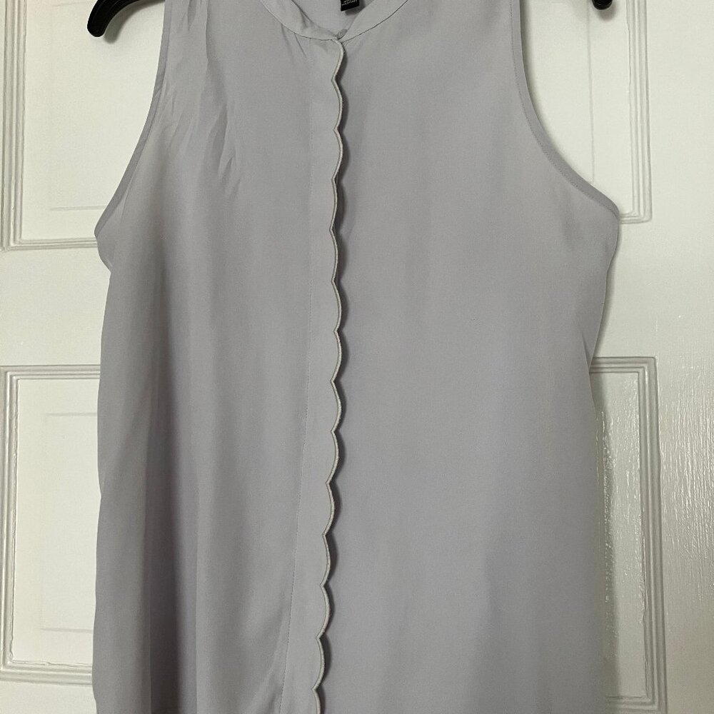 Ann Taylor Dove Grey Sleeveless Top - Small